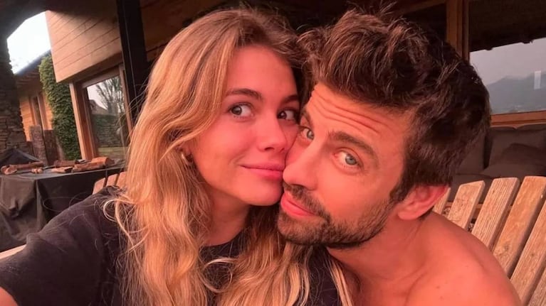 Clara Chía Martí y Gerard Piqué. Foto: Instagram