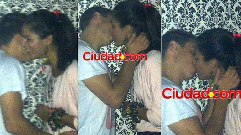 Clarisa y Ezequiel, a los besos en una disco porteña. (Fotos: Ciudad.com)