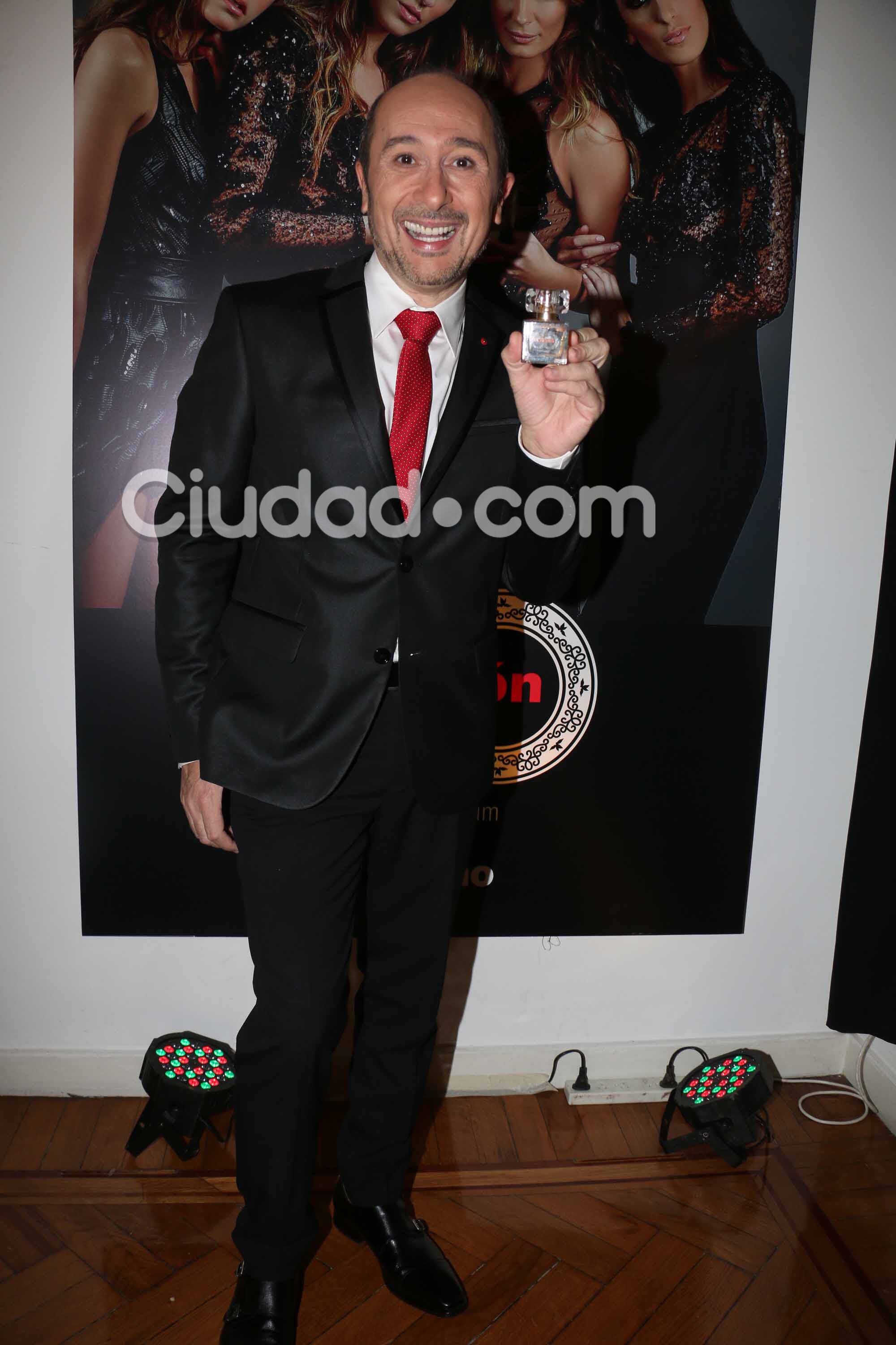 Claudio Cosano presentó su perfume "Corazón" (Fotos: Movilpress).