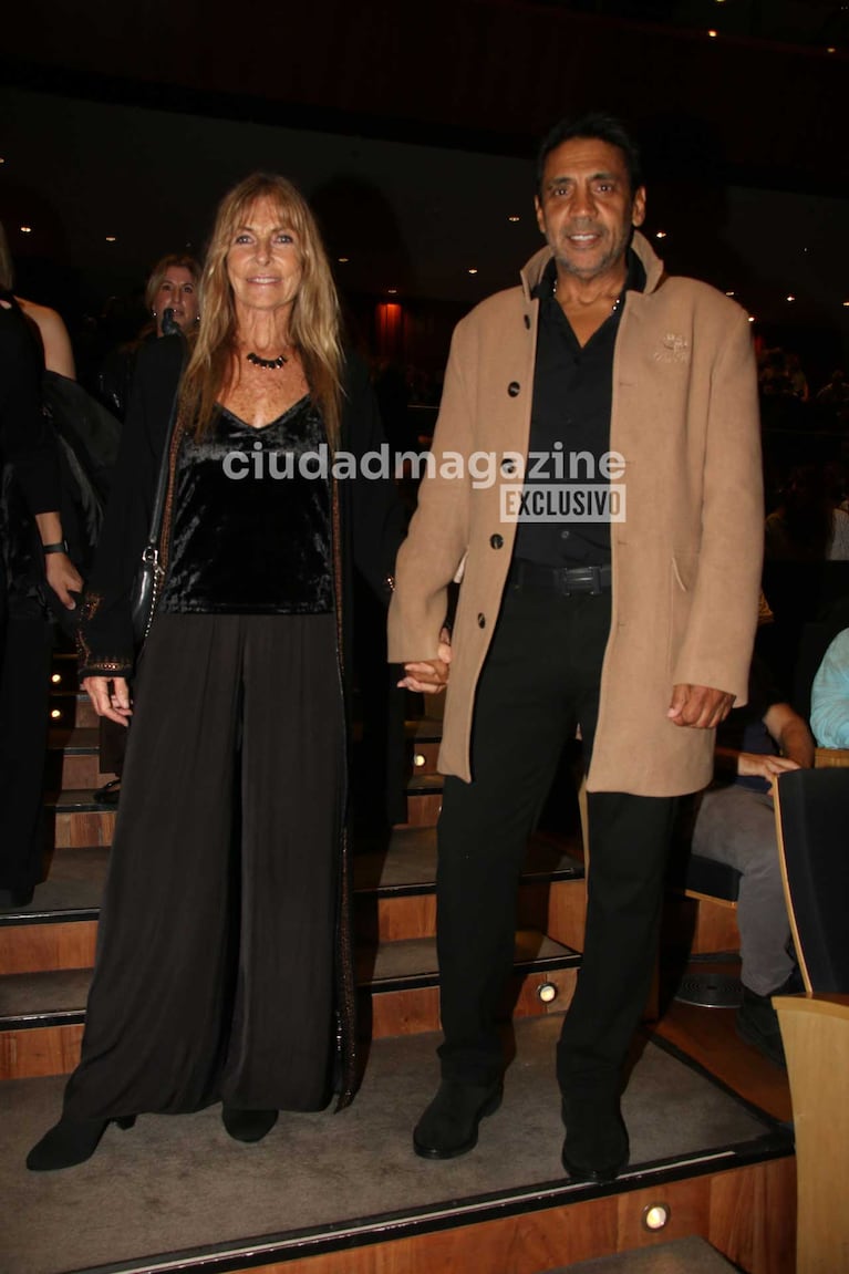 Coco Fernández y Virginia Elizalde (Foto: Movilpress)