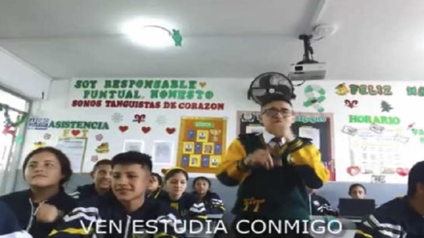 Colegio versiona un reggaetón para atraer a nuevos alumnos