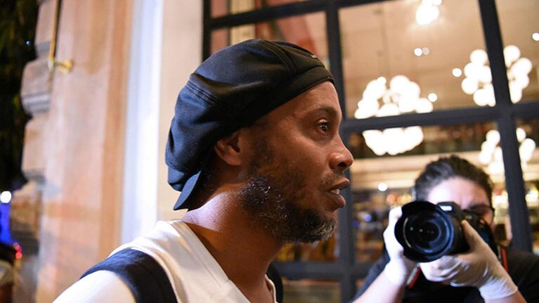 Cómo es hotel donde se encuentra detenido Ronaldinho