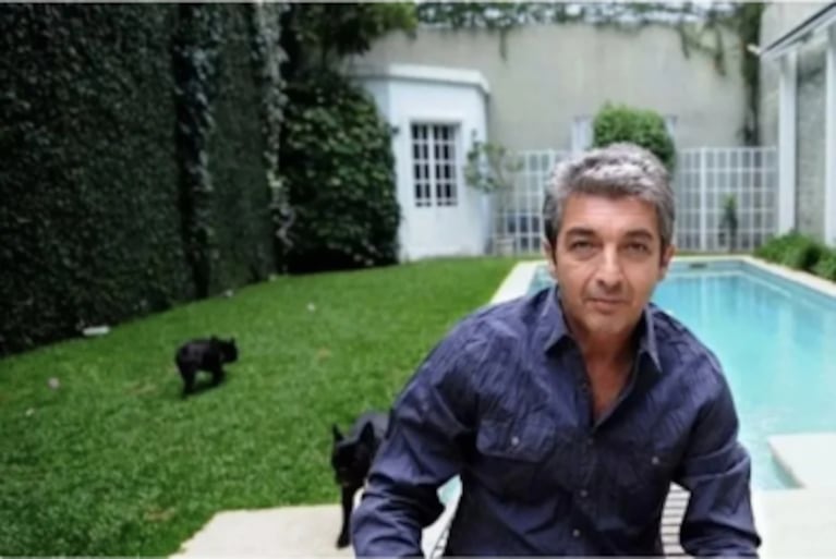 Cómo es la elegante casa de Ricardo Darín. Crédito: Gentileza Revista Caras.