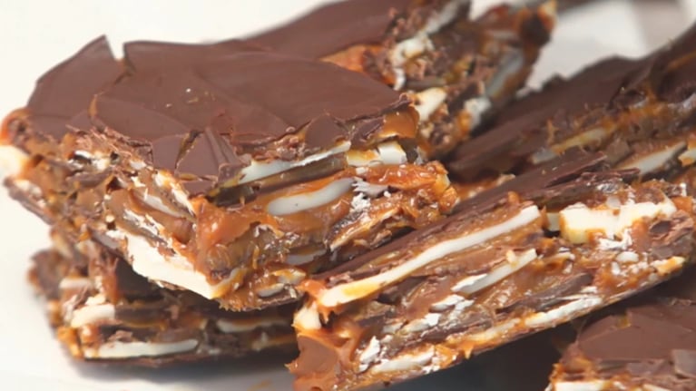 Cómo hacer este postre irresistible con chocolate y dulce de leche. Foto: Cucinare.TV.