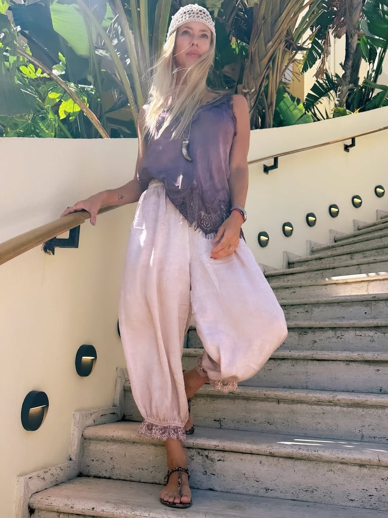 Cómo se define el estilo de Nicole Neumann según sus looks: elegancia, suavidad y artesanías | Créditos: Instagram @nikitaneumannoficial