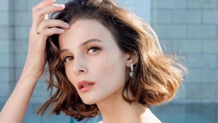 Con gran elenco, en esta serie la plata promete solucionar todo, pero en realidad destapa lo peor.