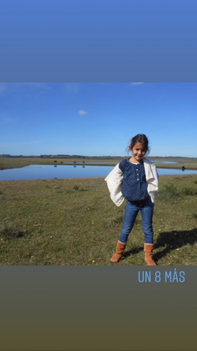 Con una dulce foto, Benjamín Vicuña recordó a su hija Blanca: "Un 8 más"