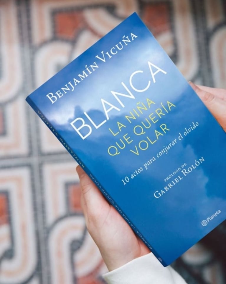 Conmovedor texto inédito de Pampita en el libro de Benjamín Vicuña sobre Blanca: "No hay día en que no me sienta desesperada"