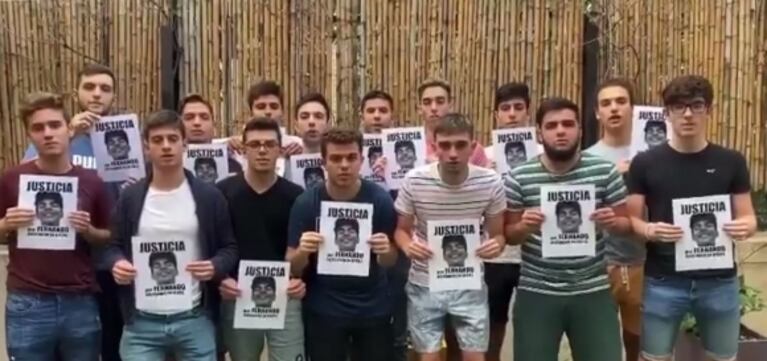 Conmovedor video de los amigos de Fernando Báez Sosa pidiendo Justicia: "No nos olvidemos que 10 cobardes mataron a un inocente"