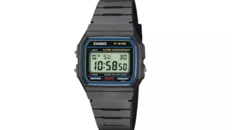 Convierten el reloj clásico Casio F91W en smartwatch