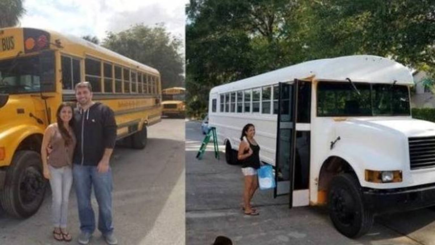 Convirtieron un autobús escolar en casa lujosa y recorren el mundo