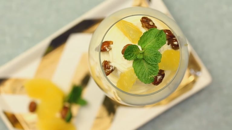 Copa de naranjas con amaretti: la receta para llevar frescura y sabor a la mesa