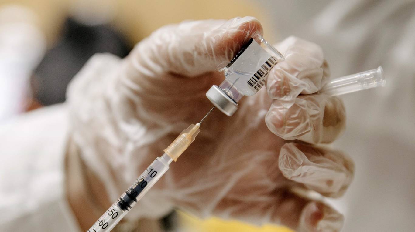 Coronavirus: Chile negocia la compra de la vacuna rusa Sputnik V