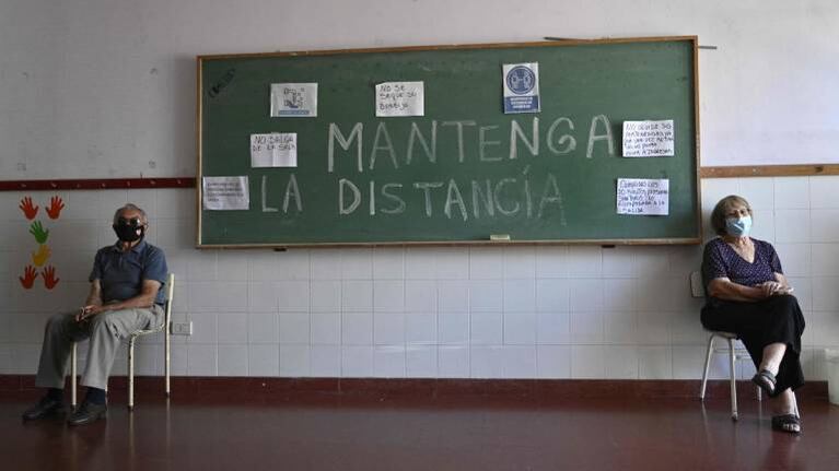 Coronavirus en Argentina: Se registra la sexta semana de caída de contagios en provincia de Buenos Aires