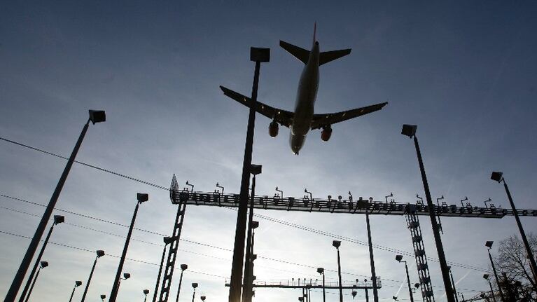 Coronavirus: IATA advierte por distribución de vacunas Covid. Foto: Reuter.