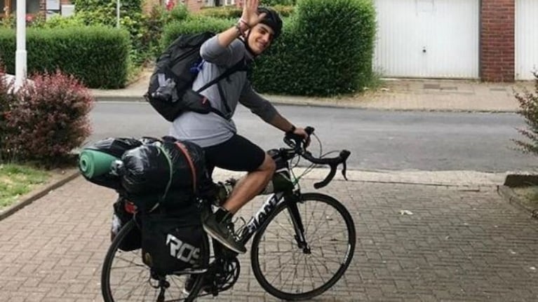 Coronavirus: un joven viajo 48 días en bicicleta para regresar con su familia