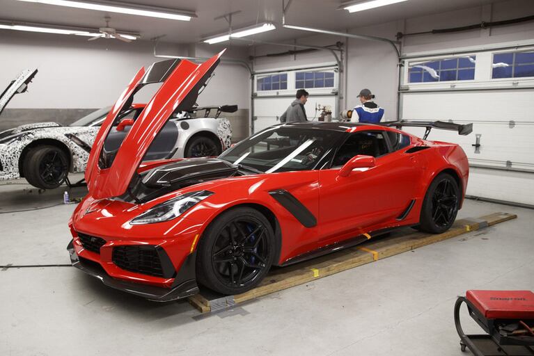 Corvette modelo ZR1 destronó a Ford GT en VIR