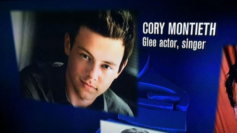 Cory Monteith: papelón en el homenaje al fallecido actor durante los Grammy 2014 al escribir mal su nombre. (Foto: Web)