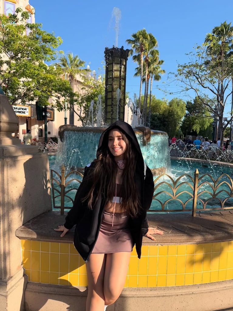 Coti Romero, de viaje en Disney (Foto: Instagram @cotyrommero)