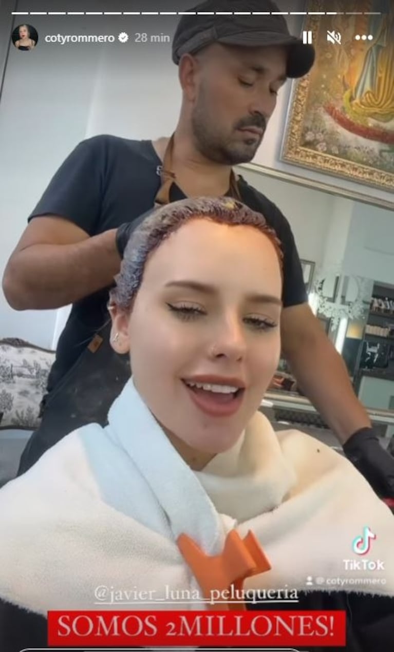 Coti Romero llegó a los 2 millones en Instagram y se cambió el color de pelo