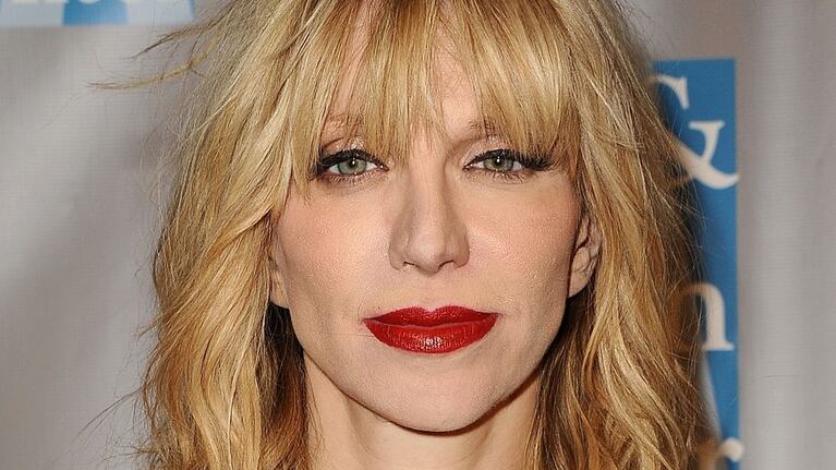 Courtney Love considera que estar a la moda es un conductor de ideas