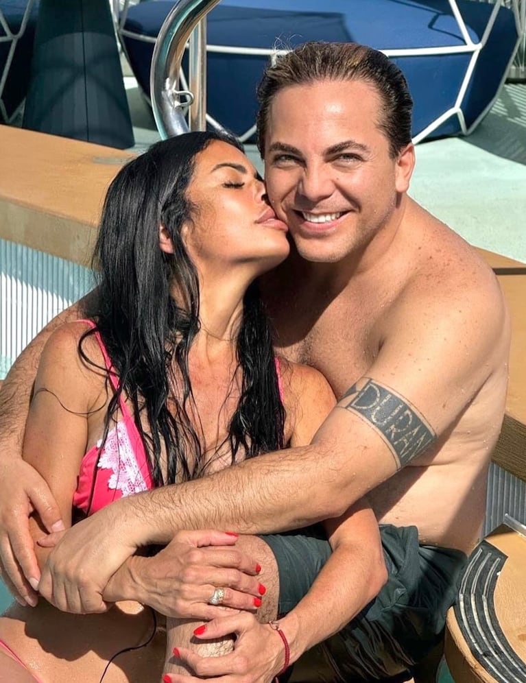 Cristian Castro y su novia, Mariela Sánchez, muy enamorados (Foto: IG @
sanchez.mariela)