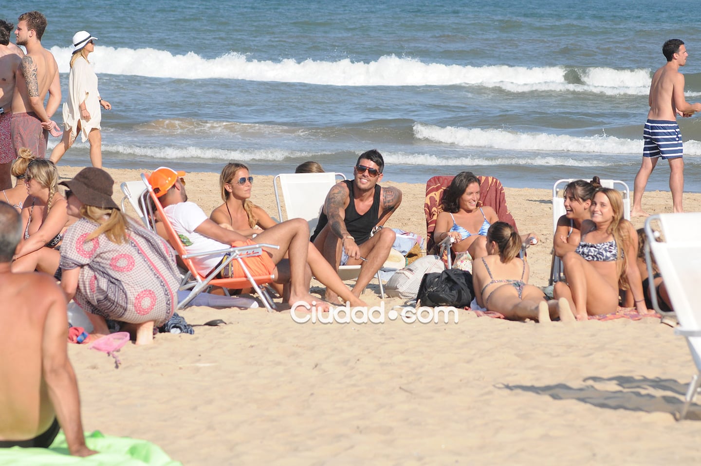 Cristian U. disfrutó de su semana de vacaciones con amigas en Punta del Este. (Foto: GM Press - Ciudad.com)