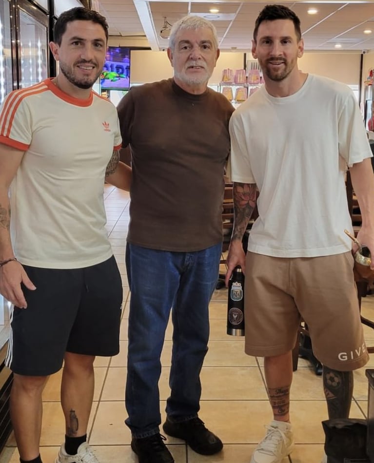 Cuánto sale la costosísima bermuda que Lionel Messi usó para ir a la panadería