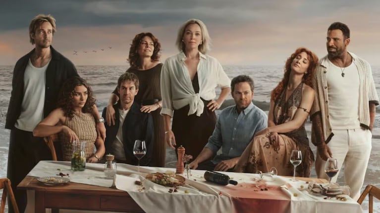 Cuatro parejas, cada uno con sus secretos, llevan la historia de esta serie sensación.