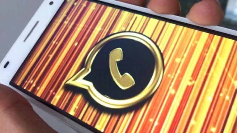 Cuidado con el WhatsApp Gold que ofrecen por cadena de mensajes