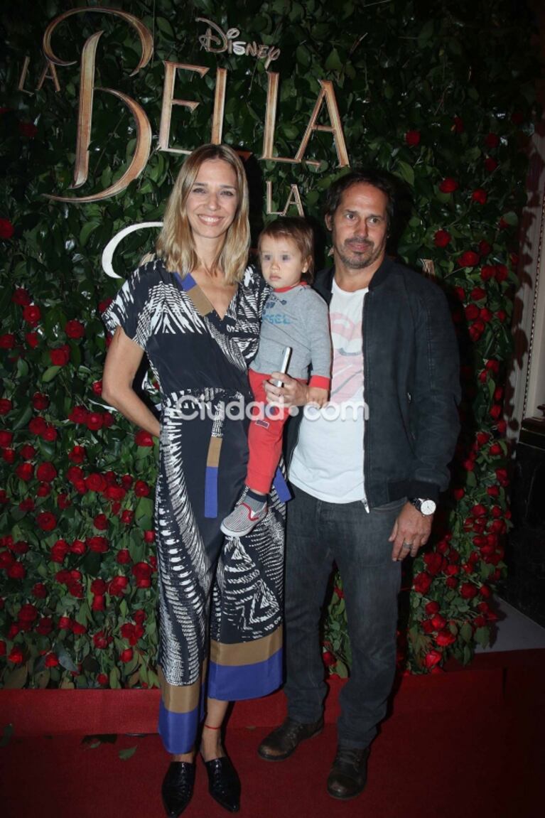 Cumbre de famosos en el estreno de La Bella y la Bestia, el musical que protagoniza Oriana Sabatini
