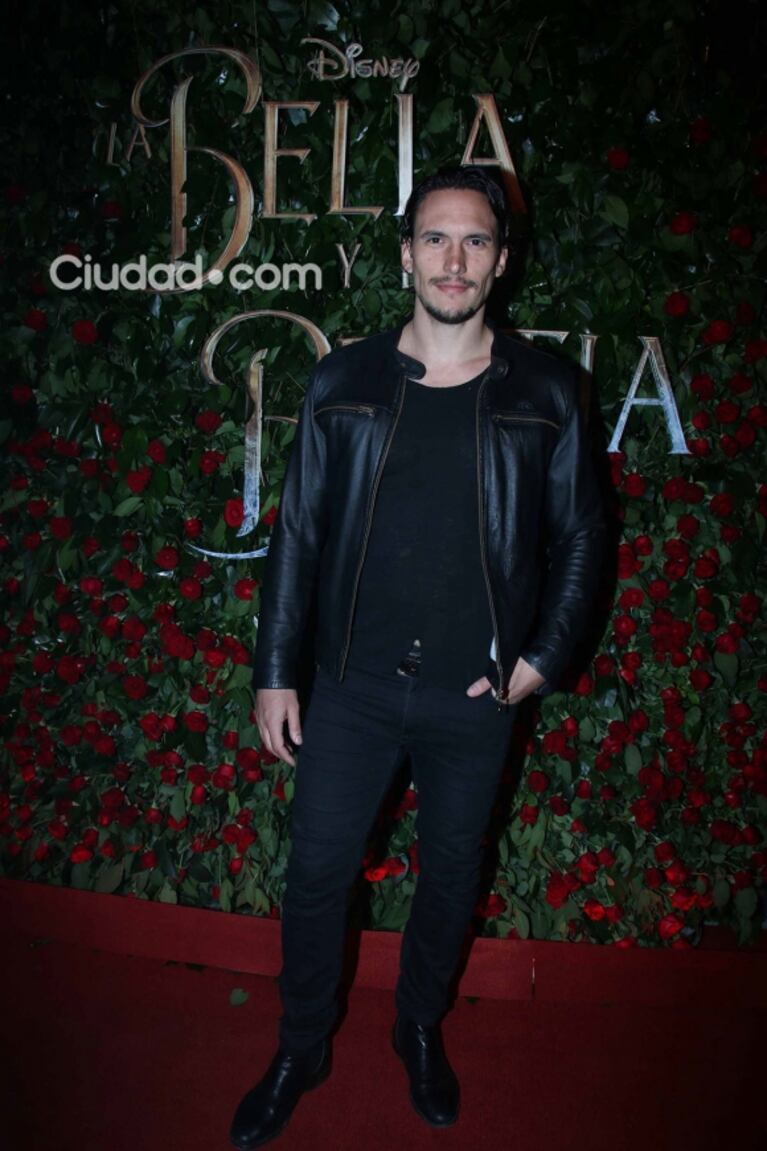 Cumbre de famosos en el estreno de La Bella y la Bestia, el musical que protagoniza Oriana Sabatini