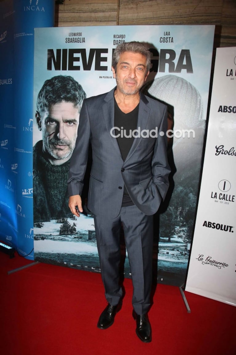 Cumbre de famosos en la avant premiere de Nieve negra, la nueva película de Darín y Leo Sbaraglia