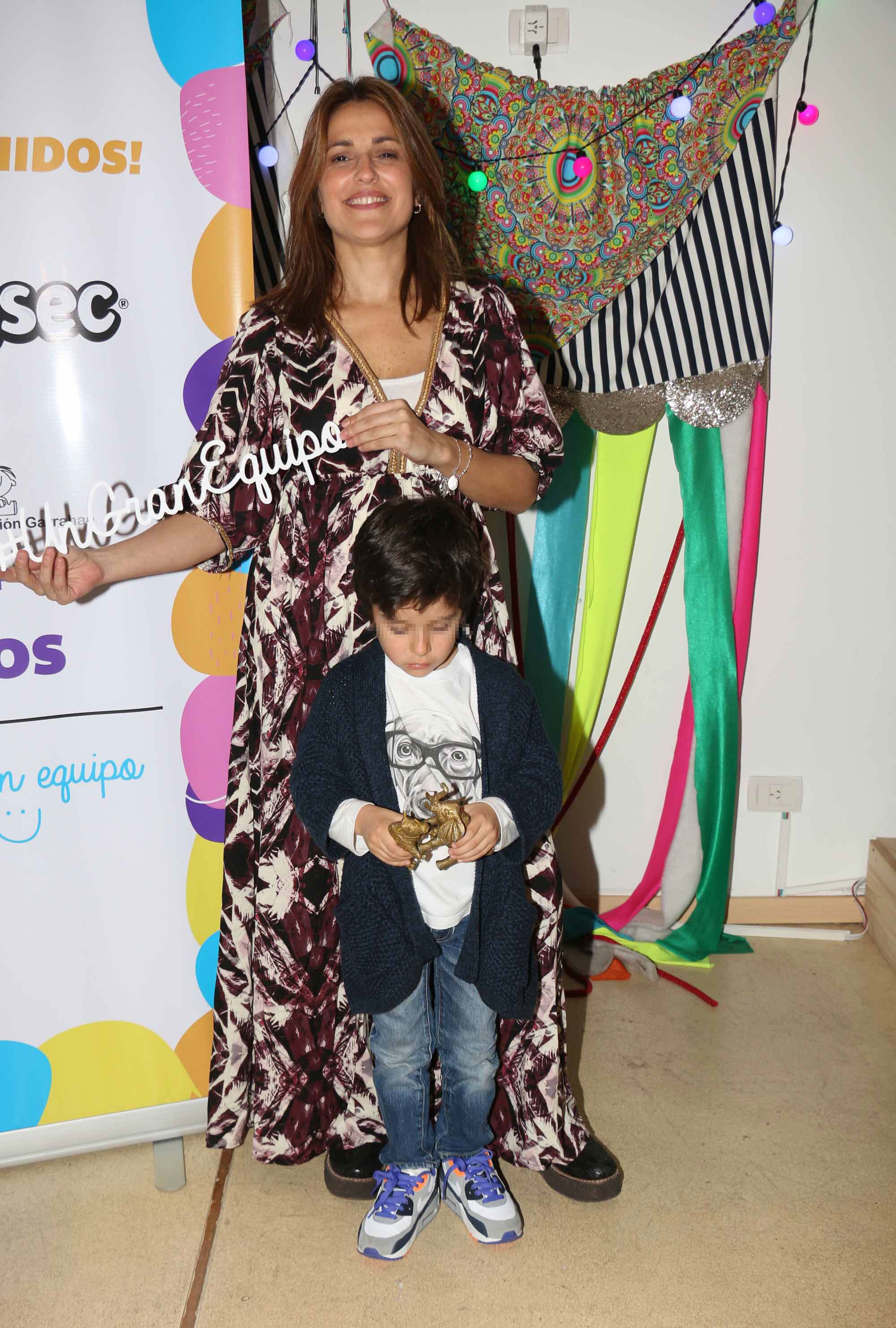 Cumbre de mamás famosas y solidarias (Fotos: Movilpress). 