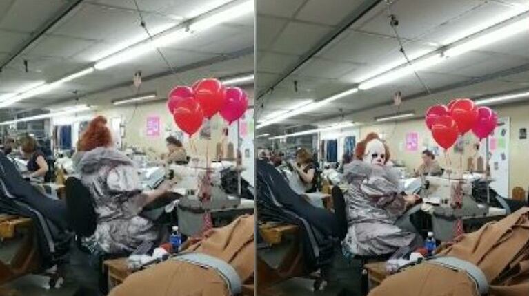 Da miedo: esta mujer se disfrazó de Pennywise para asustar a sus compañeros de trabajo