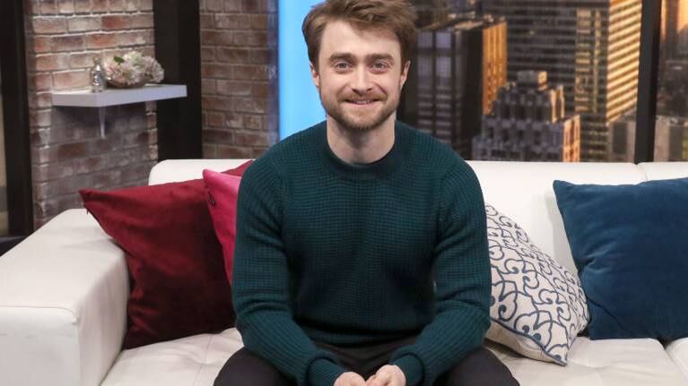 Daniel Radcliffe regresa a Harry Potter y lee capítulo del primer libro de la saga