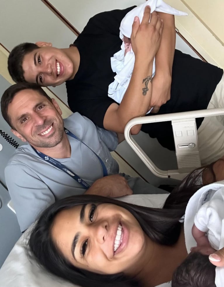 Daniela Celis reveló si ya tuvo intimidad con Thiago Medina tras el nacimiento de sus gemelas