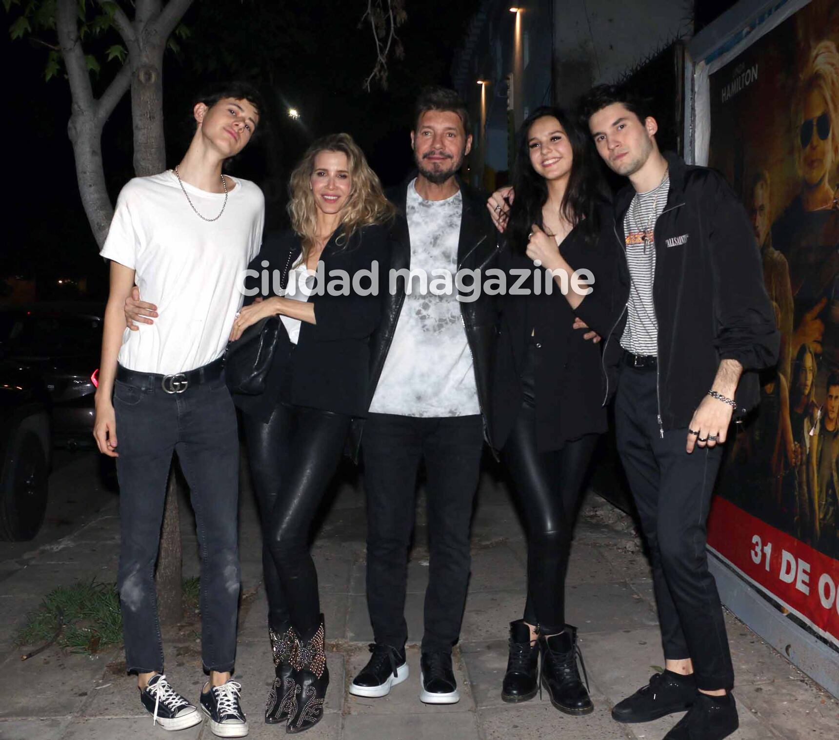 Dante Ortega, Guillermina Valdes, Marcelo Tinelli, Juana y Francisco en el cumpleaños de Candelaria Tinelli. (Fotos: Movilpress)