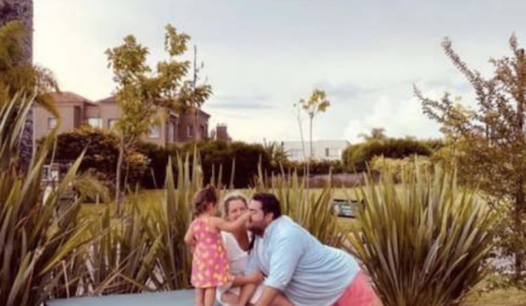 Darío Barassi mostró las fotos de su nueva casa: inmenso jardín, piscina y laguna artificial