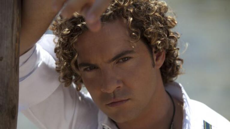 ¿David Bisbal utiliza el terremoto de Japón para promocionarse?