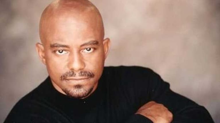 David Joyner, el hombre bajo el disfraz de Barney. (Foto: Web)