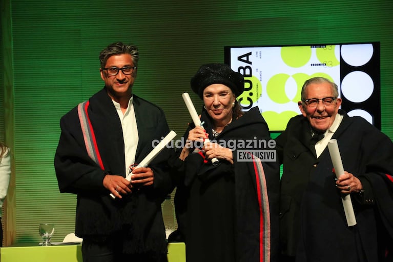 De izquiera a derecha: el cineasta británico Asif Kapadia, Graciela Borges y el diseñador argentino Juan Gatti (Foto: Movilpress)