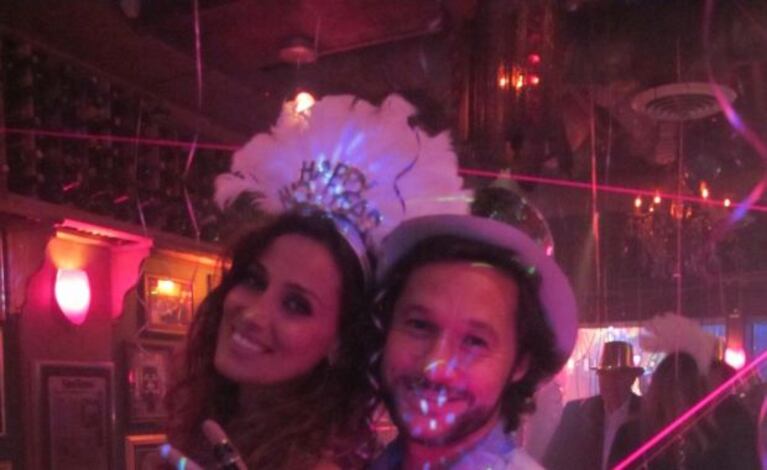 Débora Bello y Diego Torres, en Año Nuevo. (Foto: Twitter @bello_debora)
