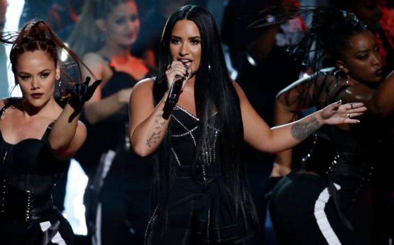 Demi Lovato: mirá su colección de grandes sencillos   