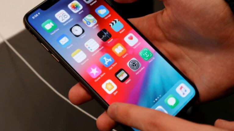 Descubren un fallo en iPhone que les hace desactivar el WiFi ante algunos nombres de red. Foto: Reuter.