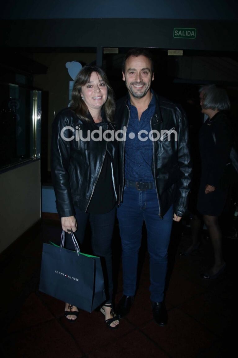 Desfile de celebrities en el festejo por los 60 años de Carlos Rottemberg