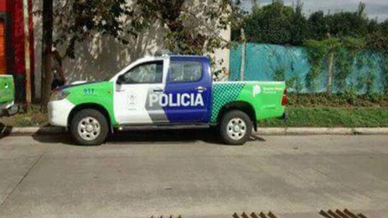 Detienen a un hombre acusado de abusar de su hijastra y a una prima de ella