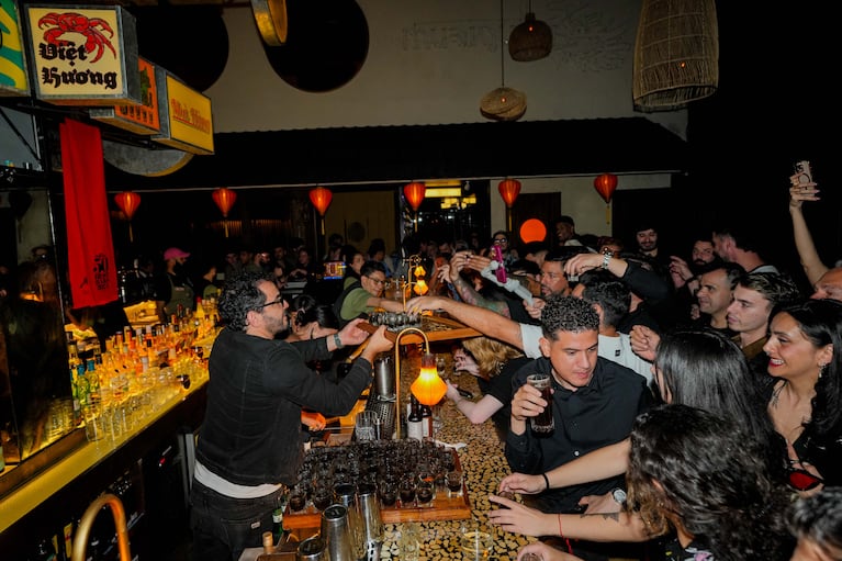 Día del Bartender en Buenos Aires: música, barras llenas y figuras clave de la coctelería