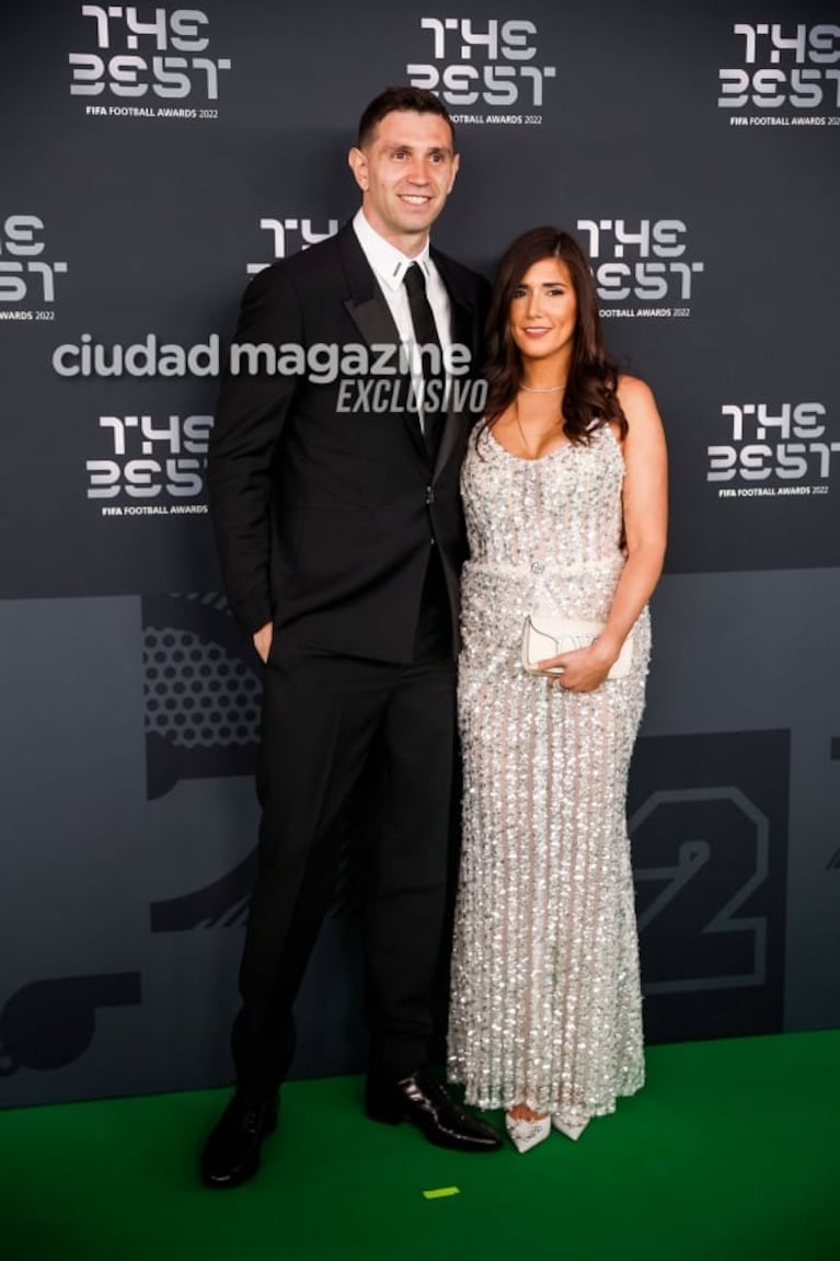 Dibu Martínez ganó como mejor arquero en los premios The Best 2022 de la FIFA