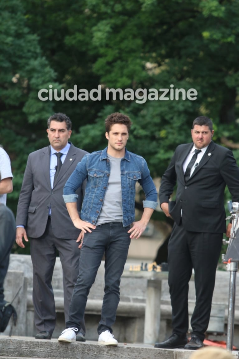 Diego Boneta peló lomazo durante su visita a la Argentina: ¡mirá las fotos!